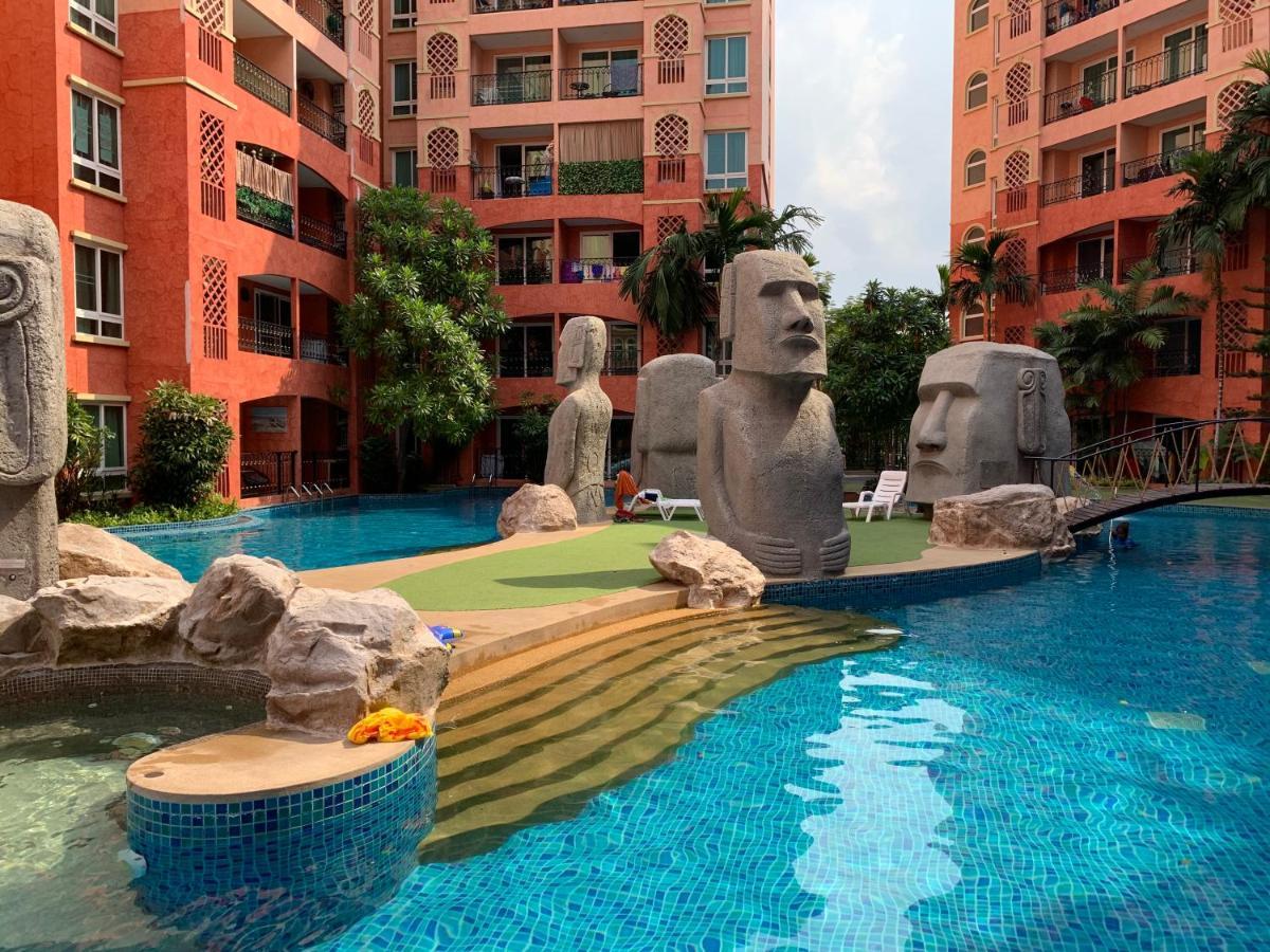 Seven Seas Condo Resort Praia de Jomtien Exterior foto