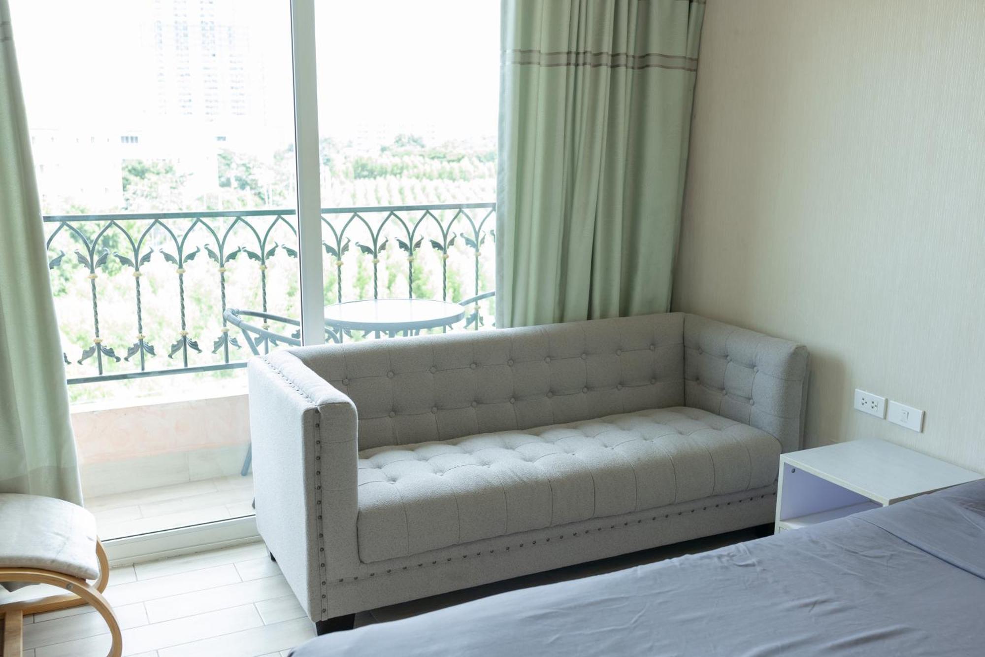 Seven Seas Condo Resort Praia de Jomtien Exterior foto